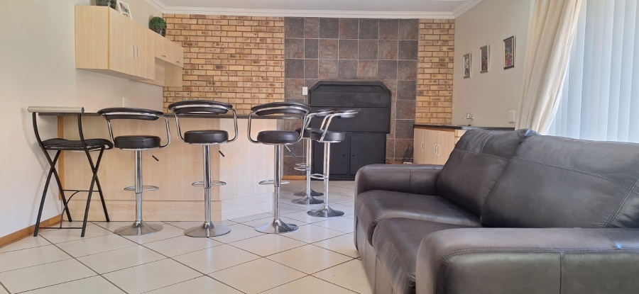 4 Bedroom Property for Sale in Hillcrest Northern Cape